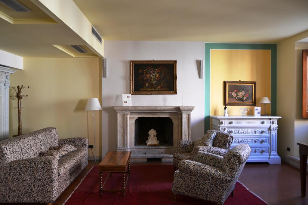 Casa Lemmi Guest House San Quirico d'Orcia Room photo